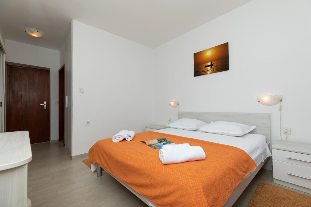 Apartments Bosiljka 麦米科 外观 照片
