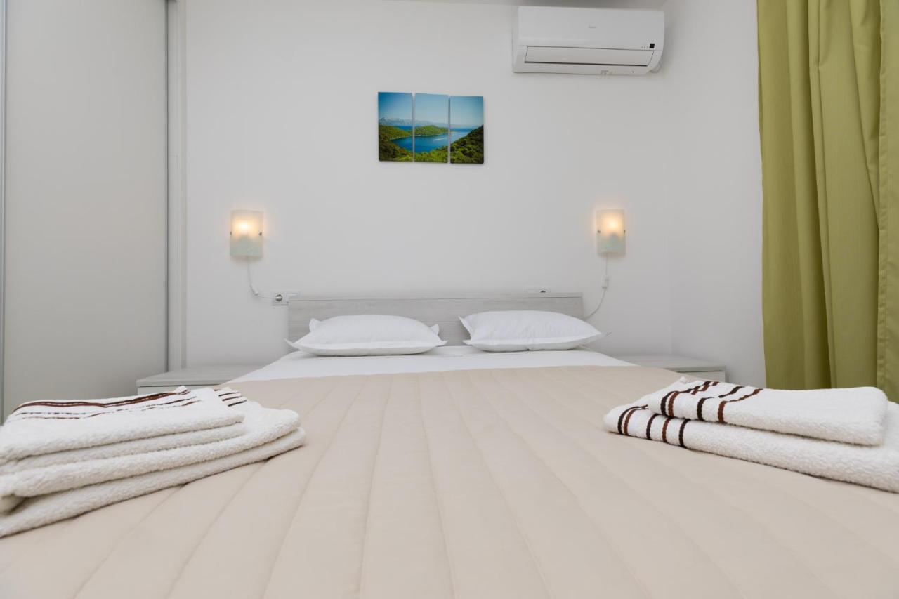 Apartments Bosiljka 麦米科 外观 照片